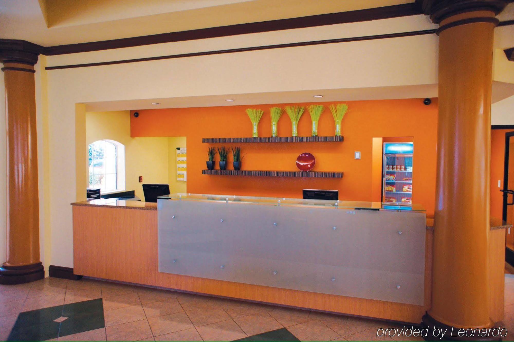 La Quinta By Wyndham Atlanta Ballpark/galleria